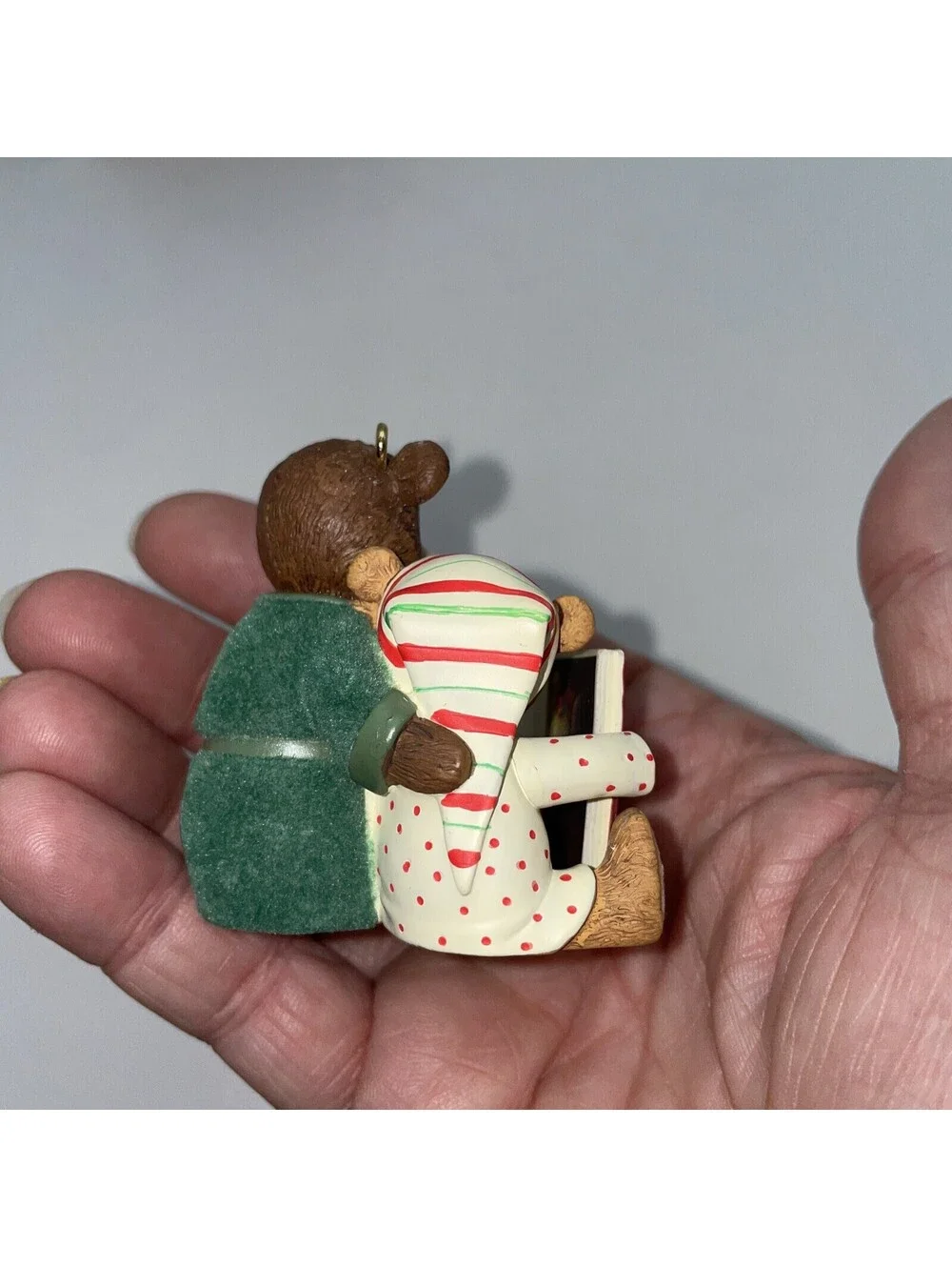 Hallmark Keepsake Reading Bears 2008 Christmas Tree Ornaments